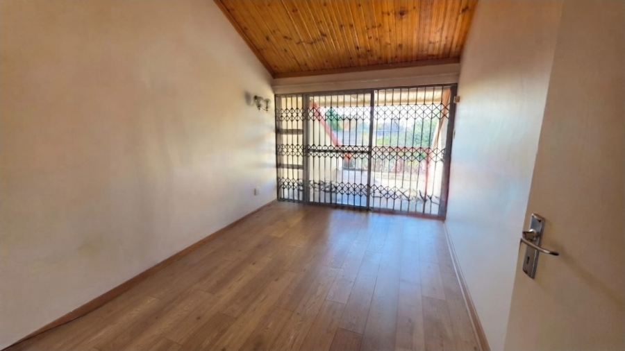 4 Bedroom Property for Sale in Dan Pienaar Free State